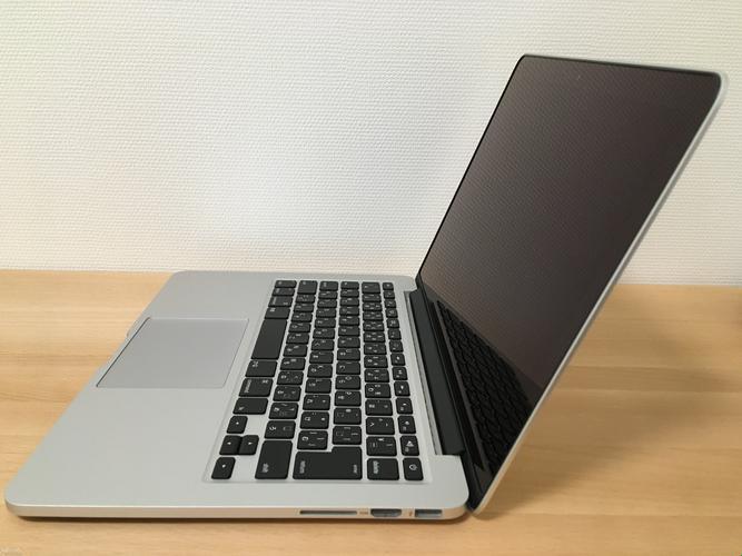 15岁MacBook Pro日本之旅：突破极限，玩转科技巅峰