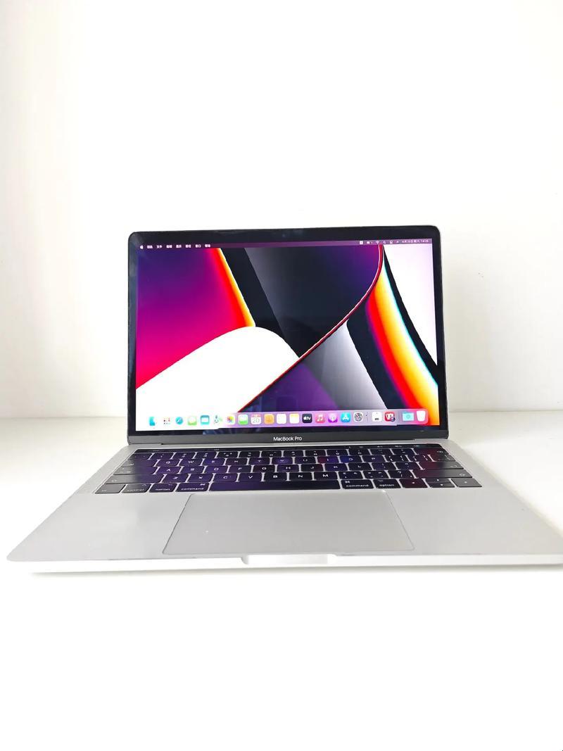 免费MacBook Pro？笑死人了，科技圈的惊天大笑话！