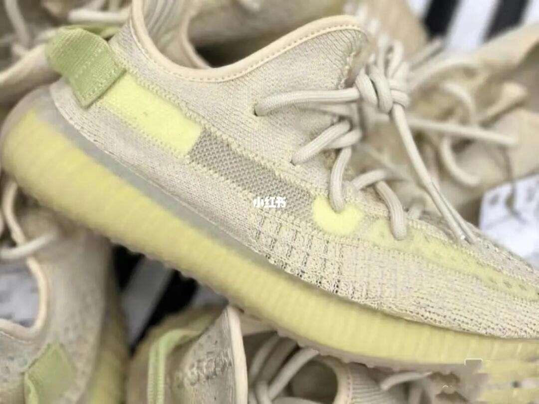 踩在云端的Yeezy，辨别亚洲限定版的秘密通道