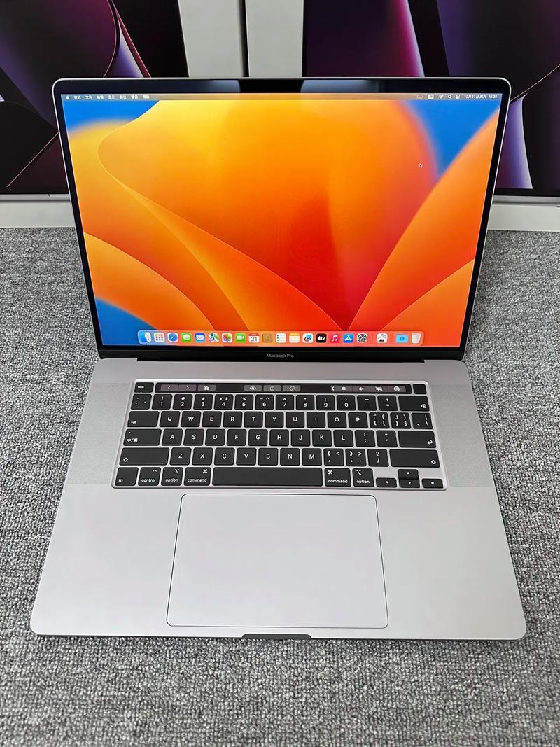 日本16岁天才少年MacBook Pro评测，网民：这操作太秀了！