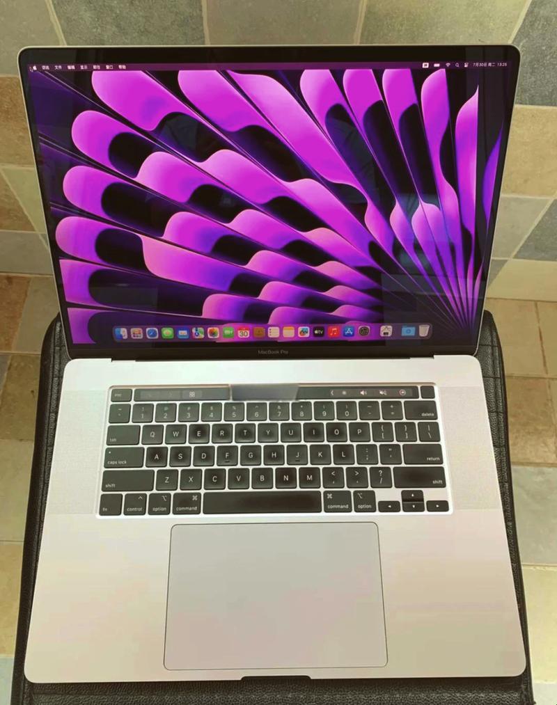 日本MacBook Pro价格，狂拽炫酷吊炸天！